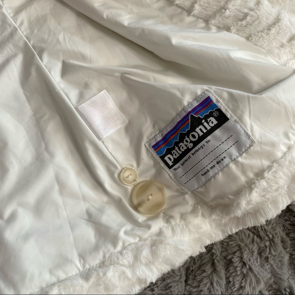 ✨ PATAGONIA WHITE FLUFFY JACKET - Picture 10 of 11